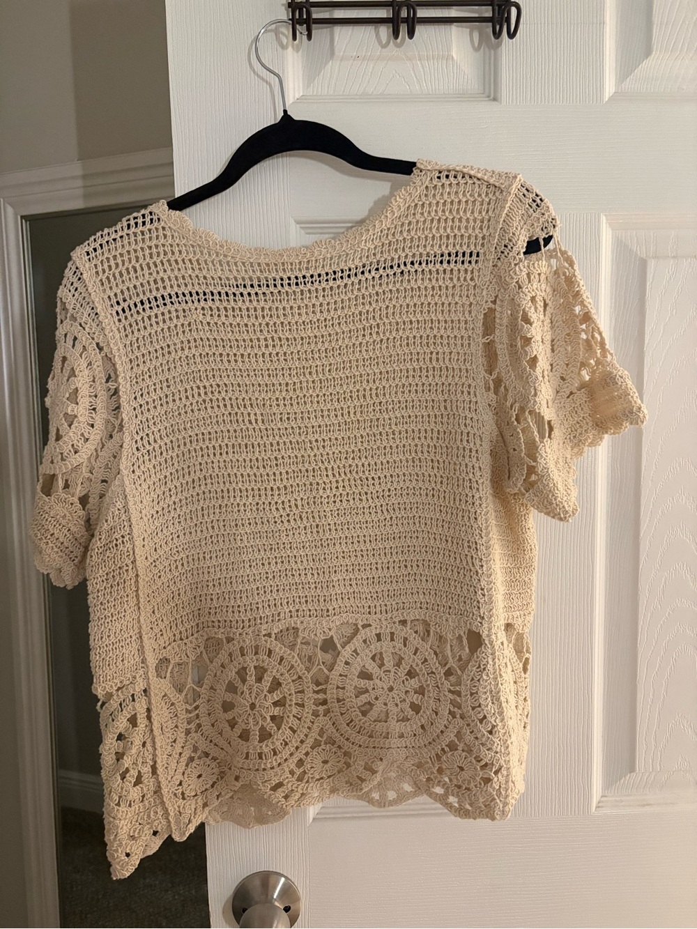 Solitaire Beige Crochet Short-Sleeve Crewneck Sweater Top - Picture 4 of 4